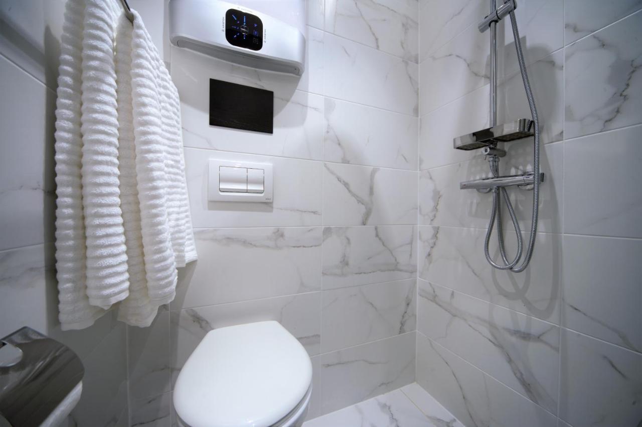 Valnu Street/Old Town Apartment รีกา ภายนอก รูปภาพ